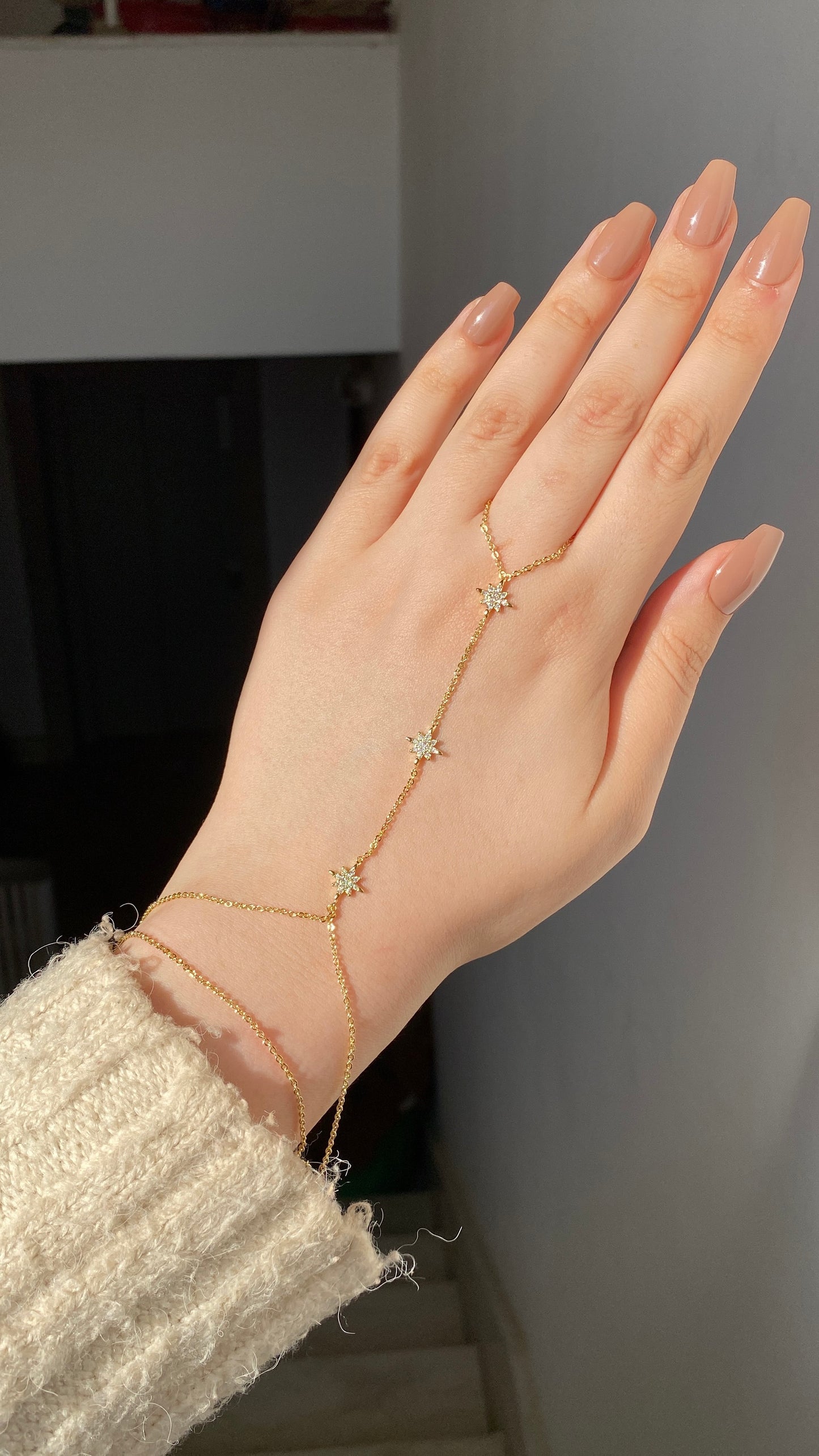 Three stars handchain