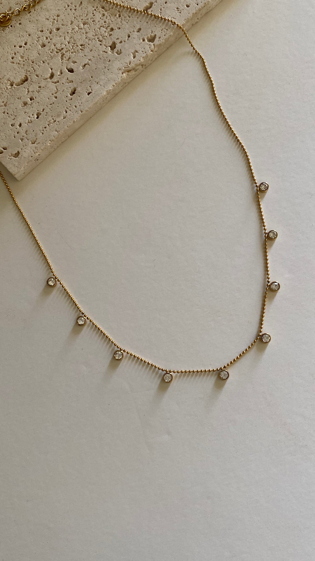 Diamonds necklace