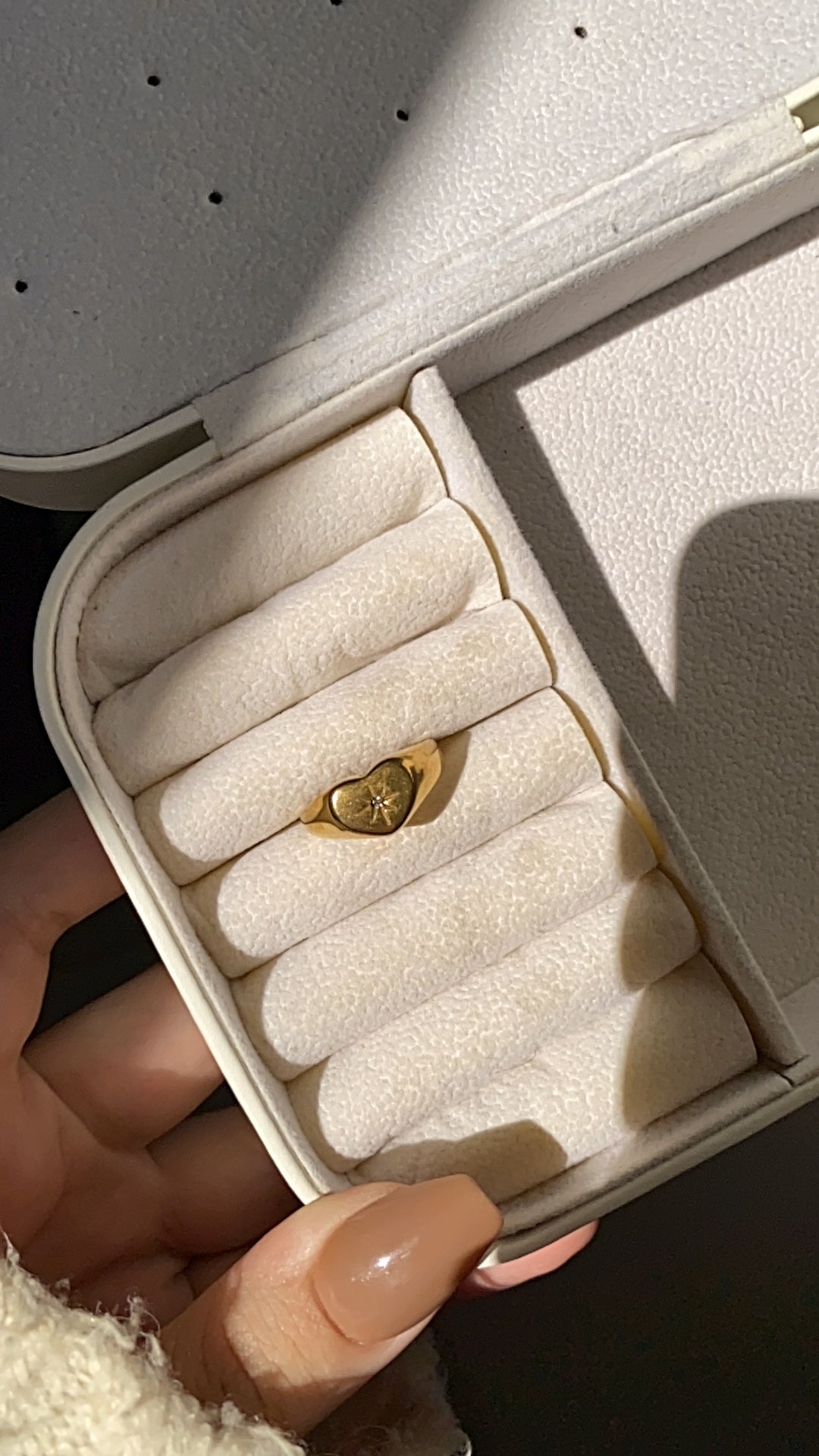 Heart ring