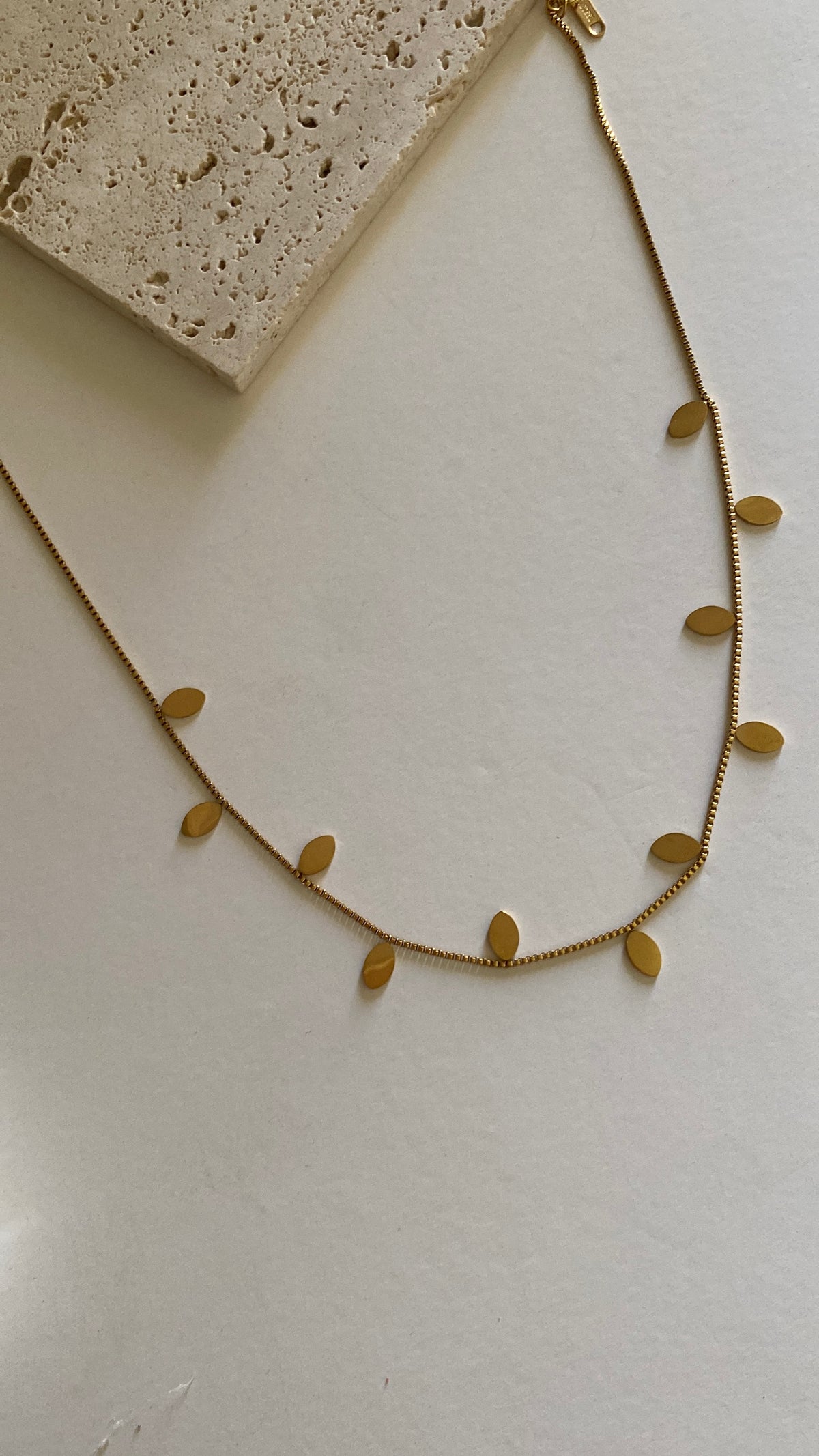 Leaf necklace