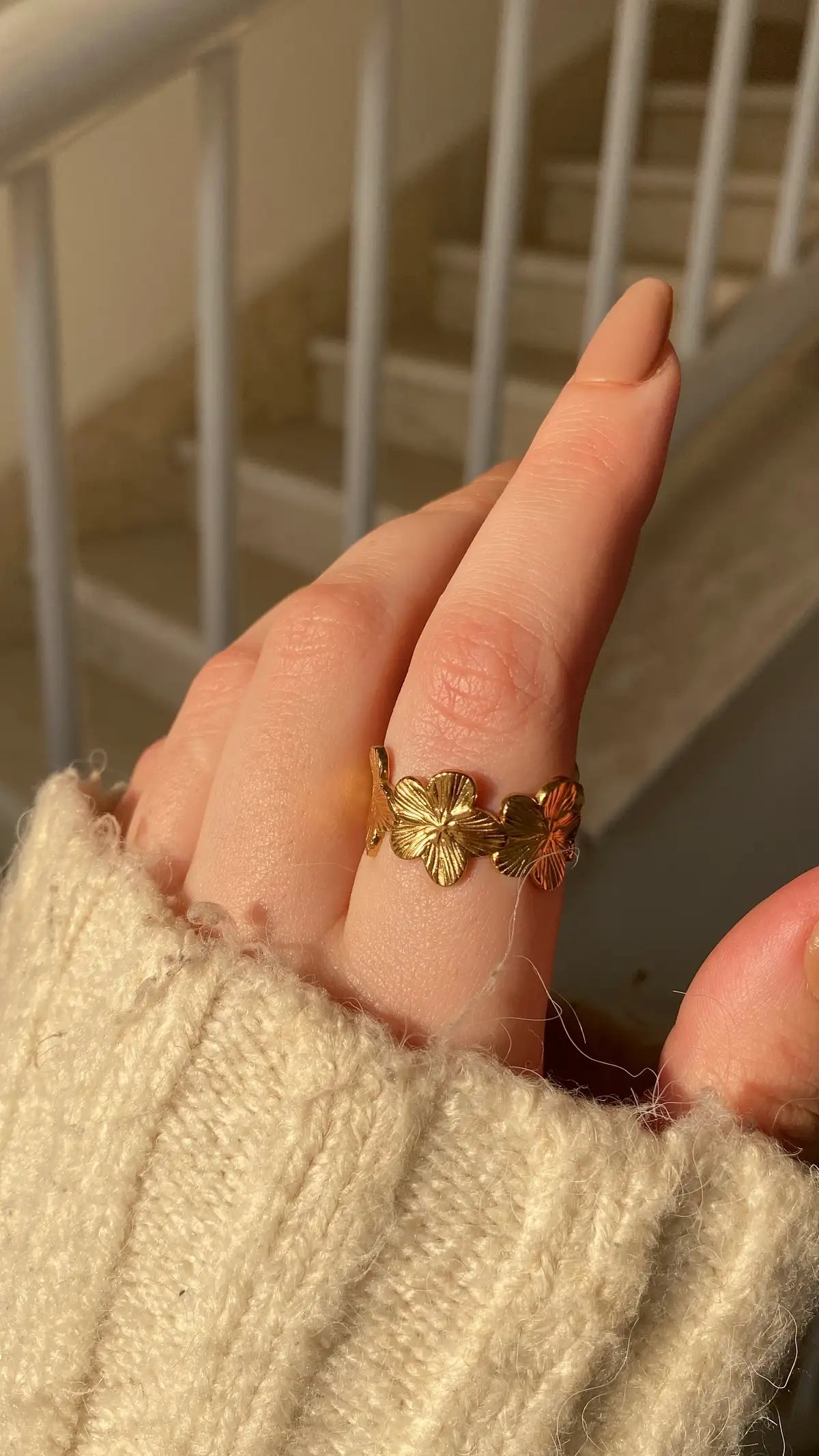 Flowers ring