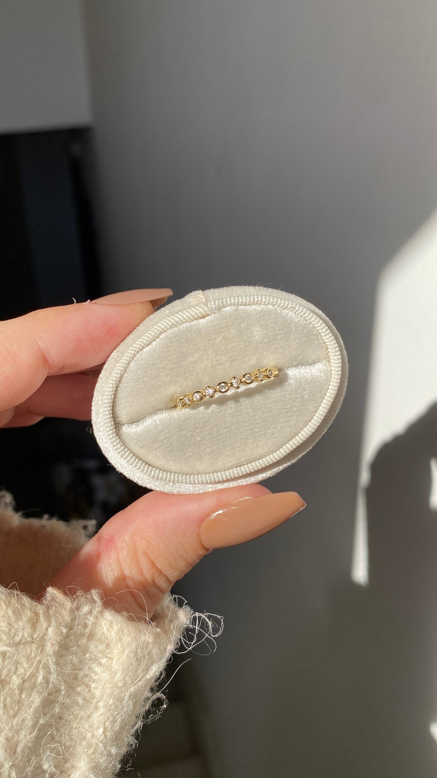 Tiny tennis ring