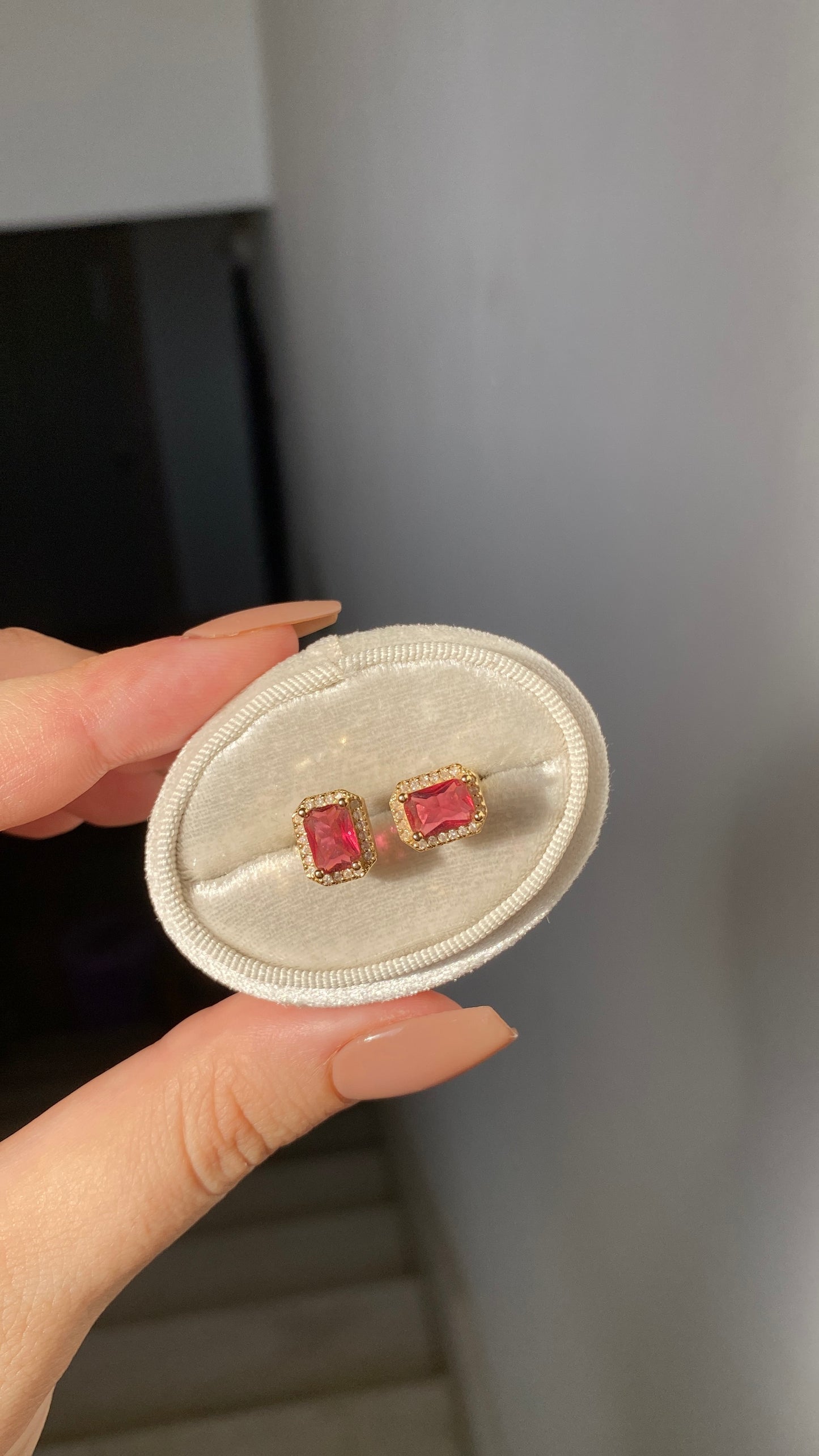 Double stone ring