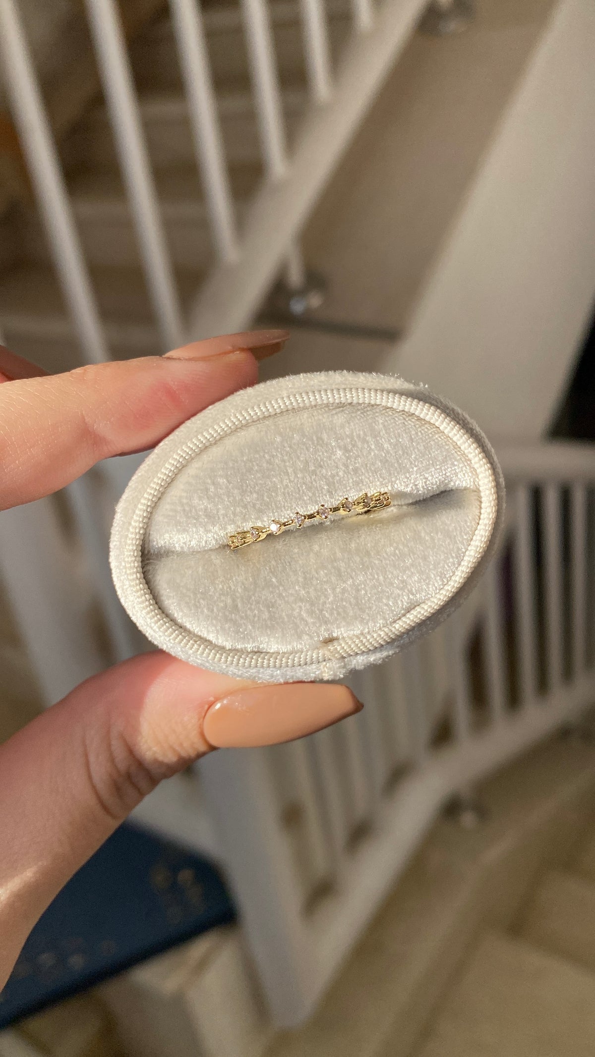 Slim tennis ring