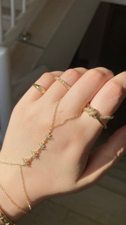 Four stars handchain stacking