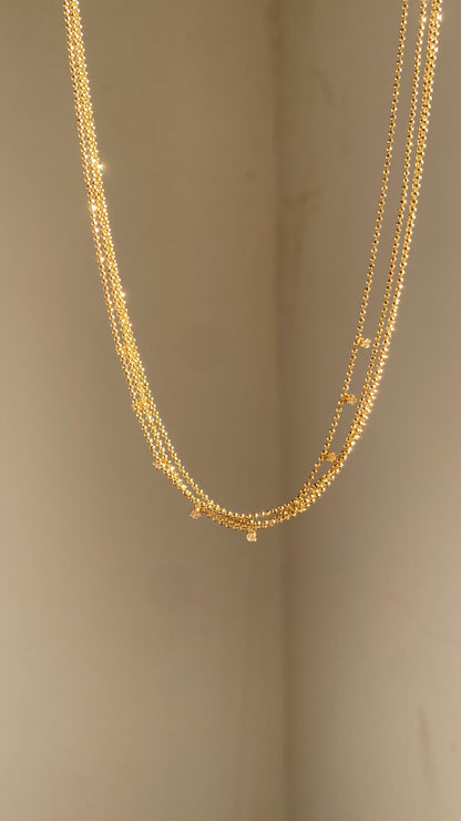 Petite stones necklace