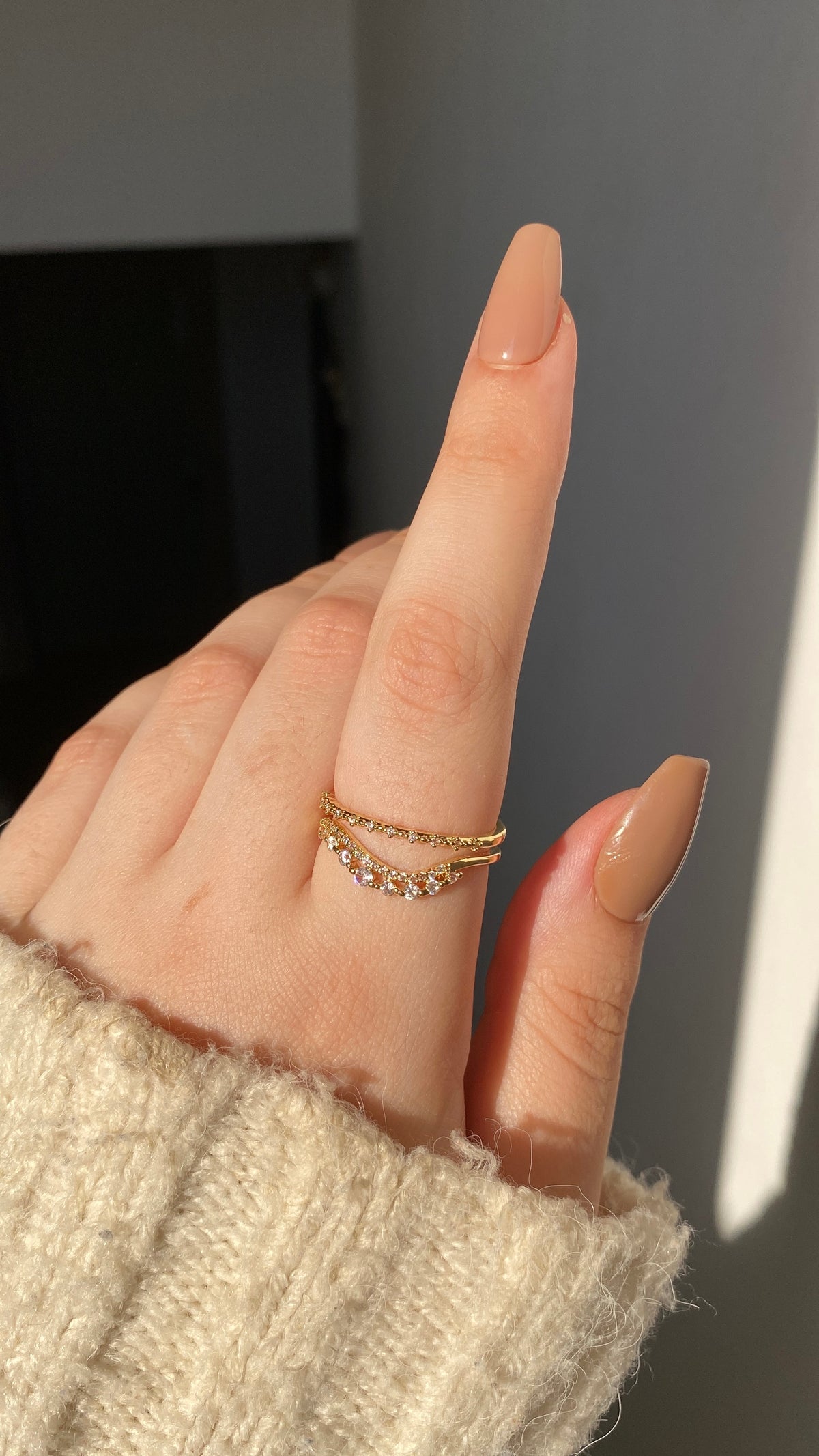 Oblique tennis ring
