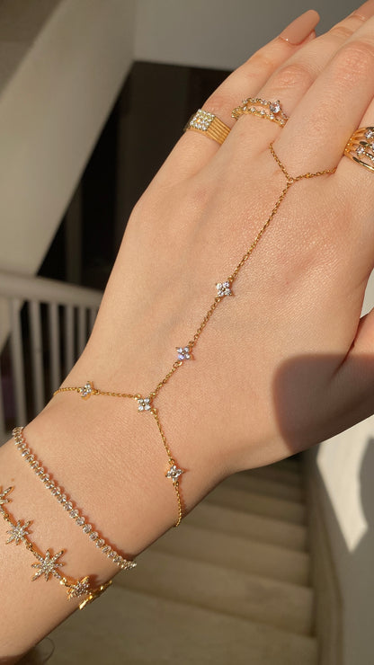 Petite stars handchain stack