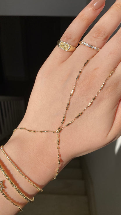 Handchain stack