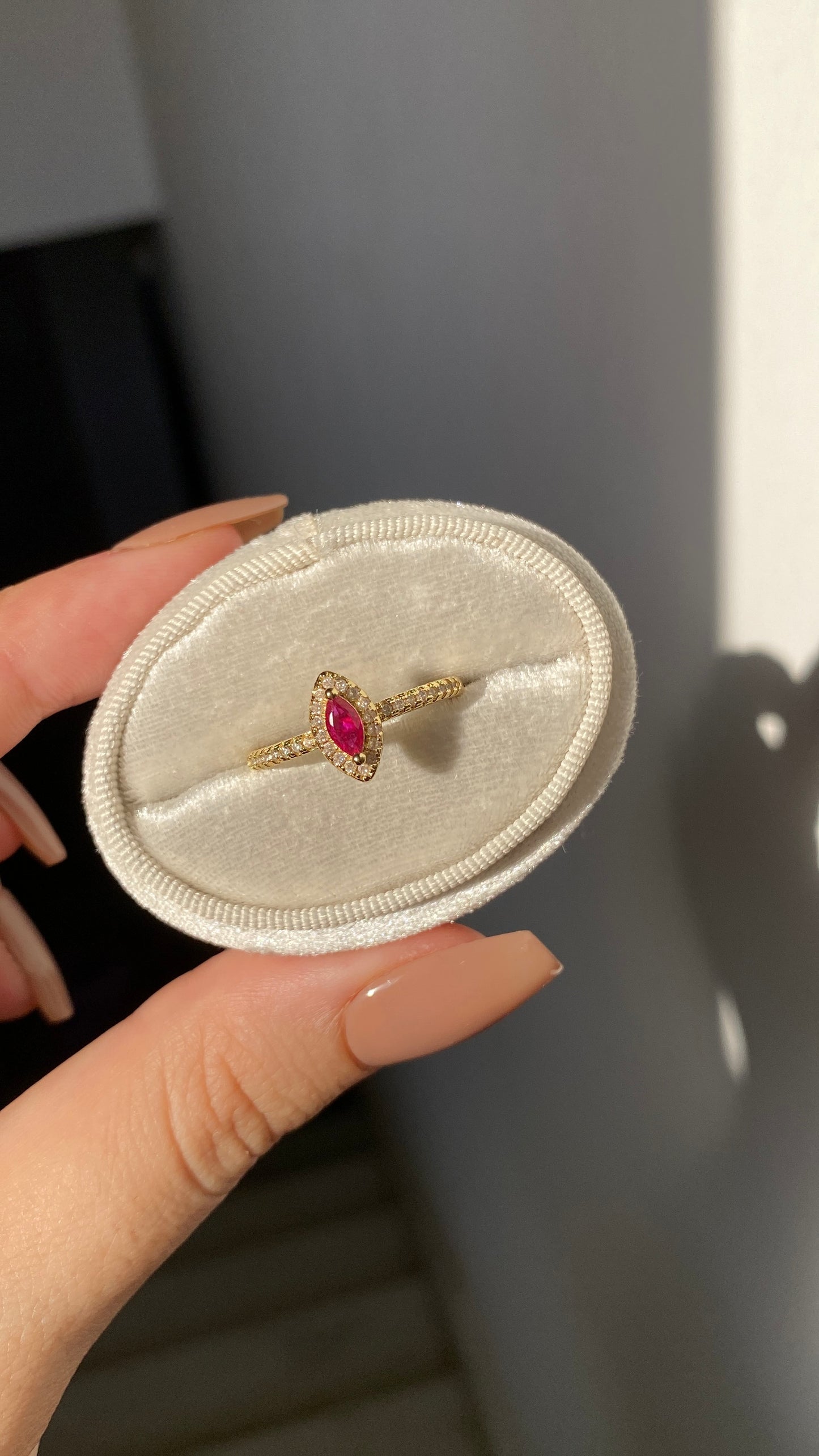 Oval ruby stone ring