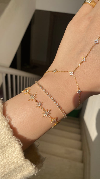 Petite stars handchain stack