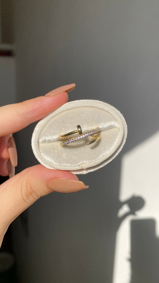 Nail and tennis ring
