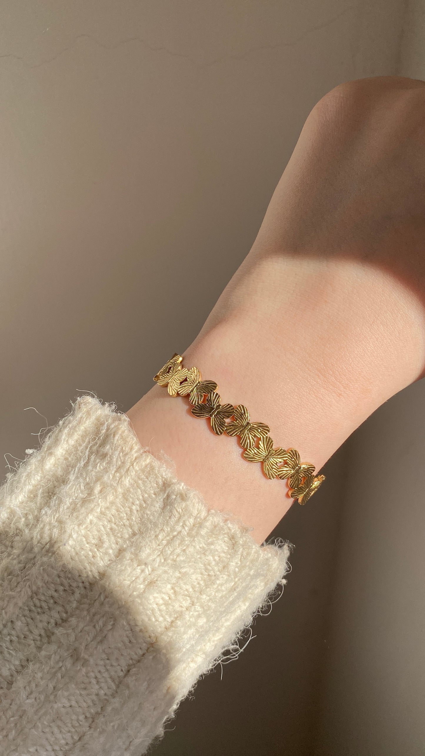 Butterflies bangle