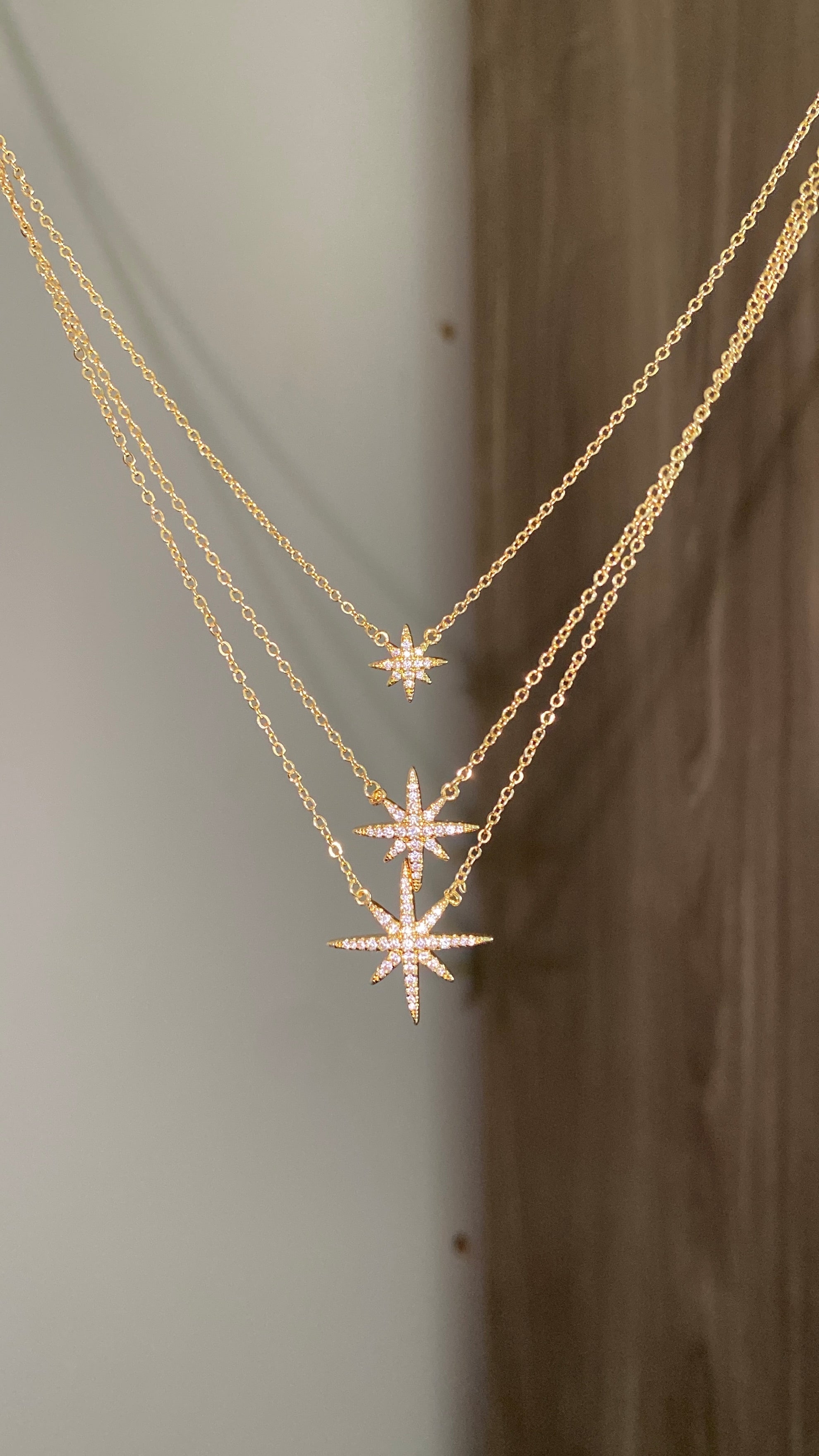Three stars necklace