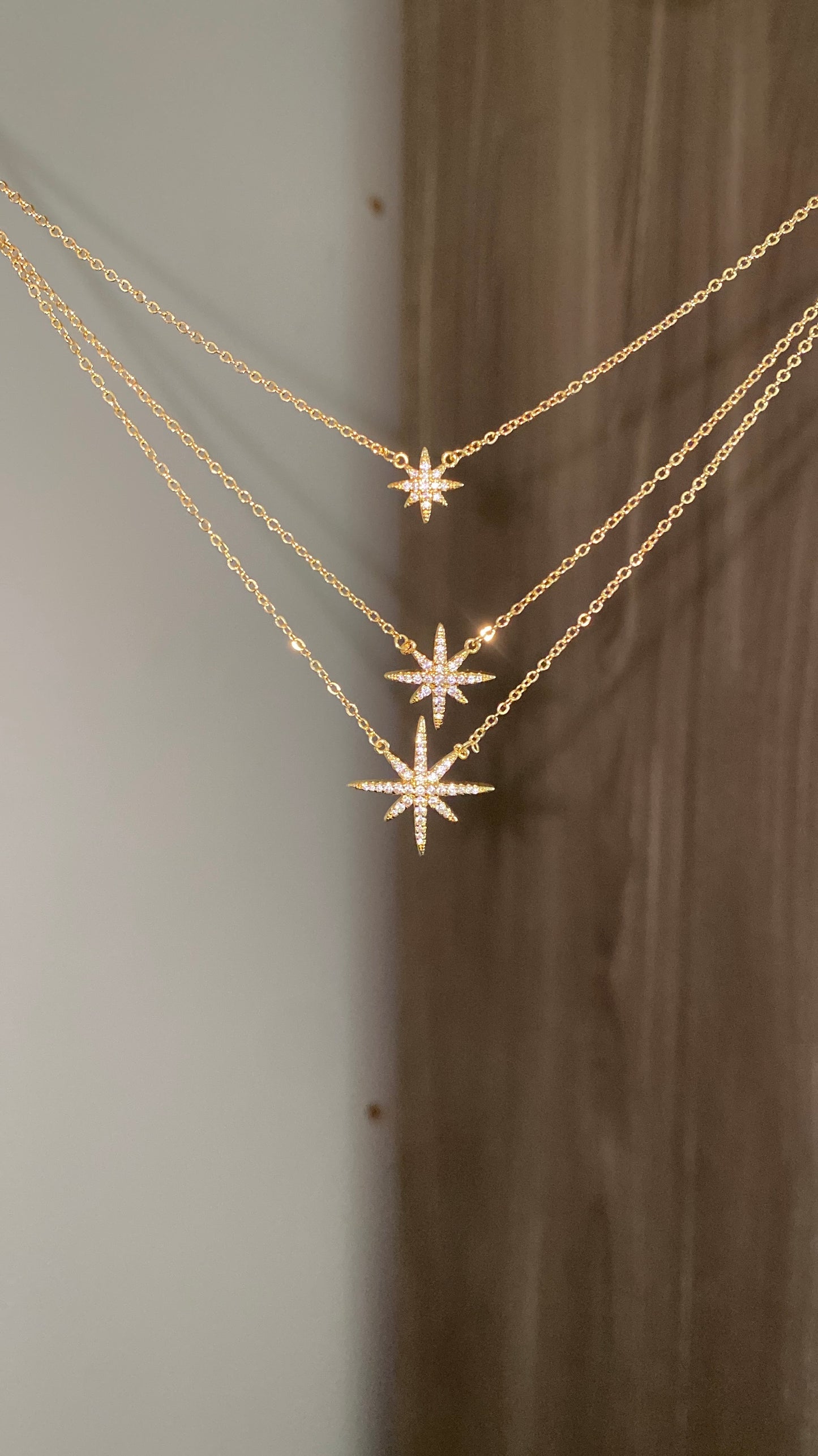 Three stars necklace
