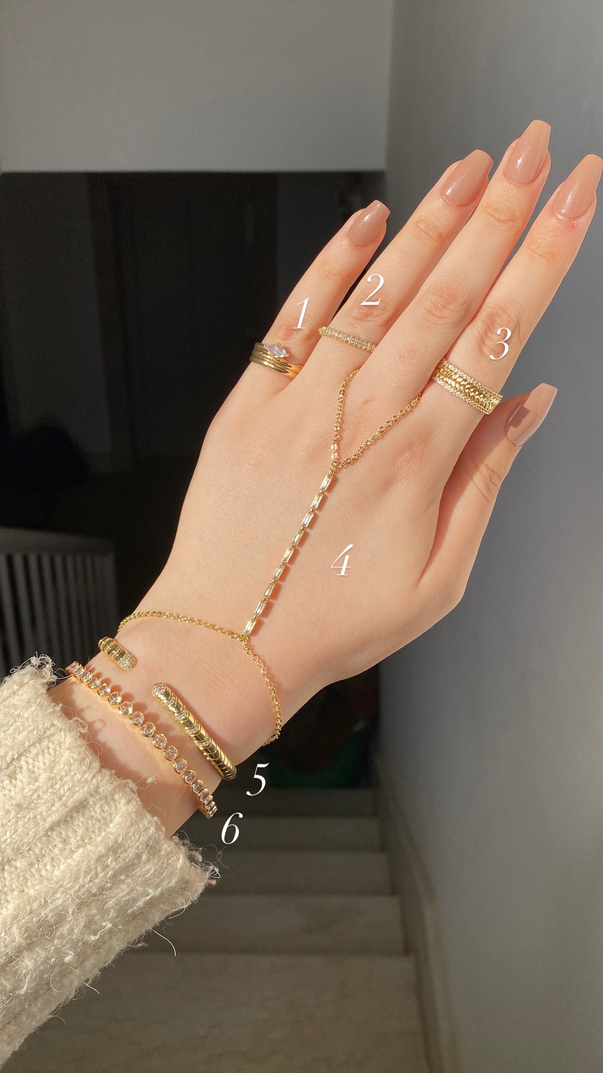 Tennis handchain stack