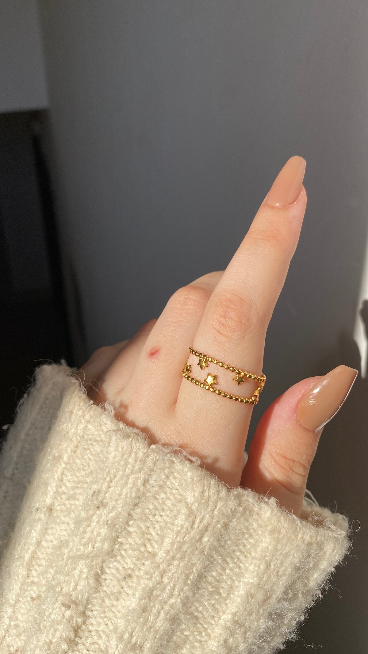 Stars ring