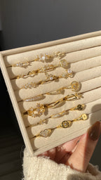 Flower and heart rings