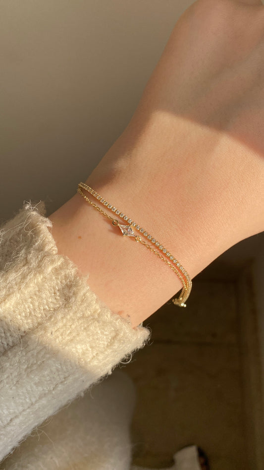 Simple stone bracelet