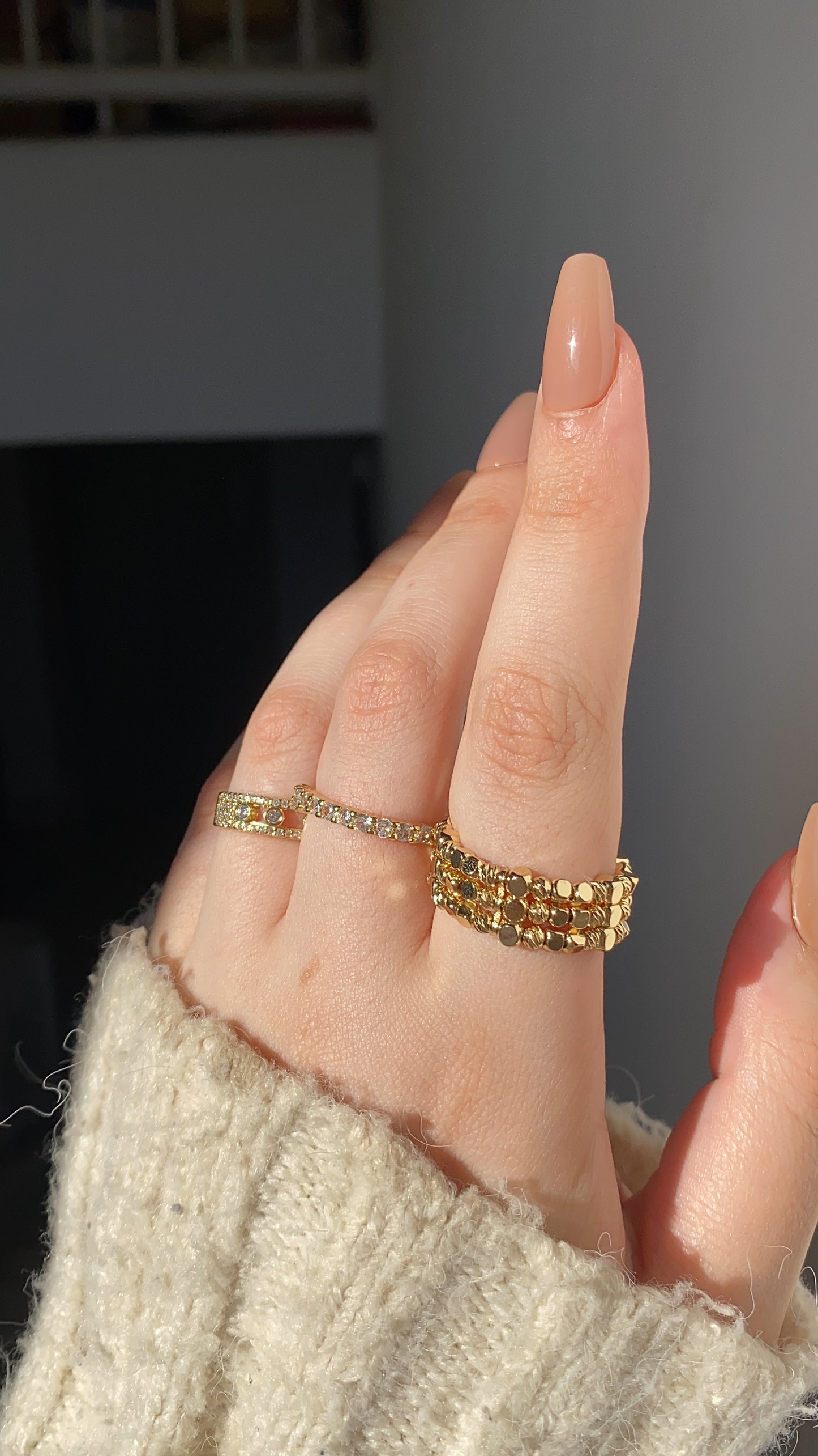 Move and tennis rings