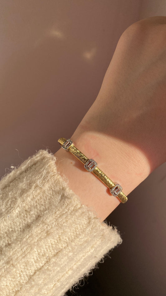 Three square bangle