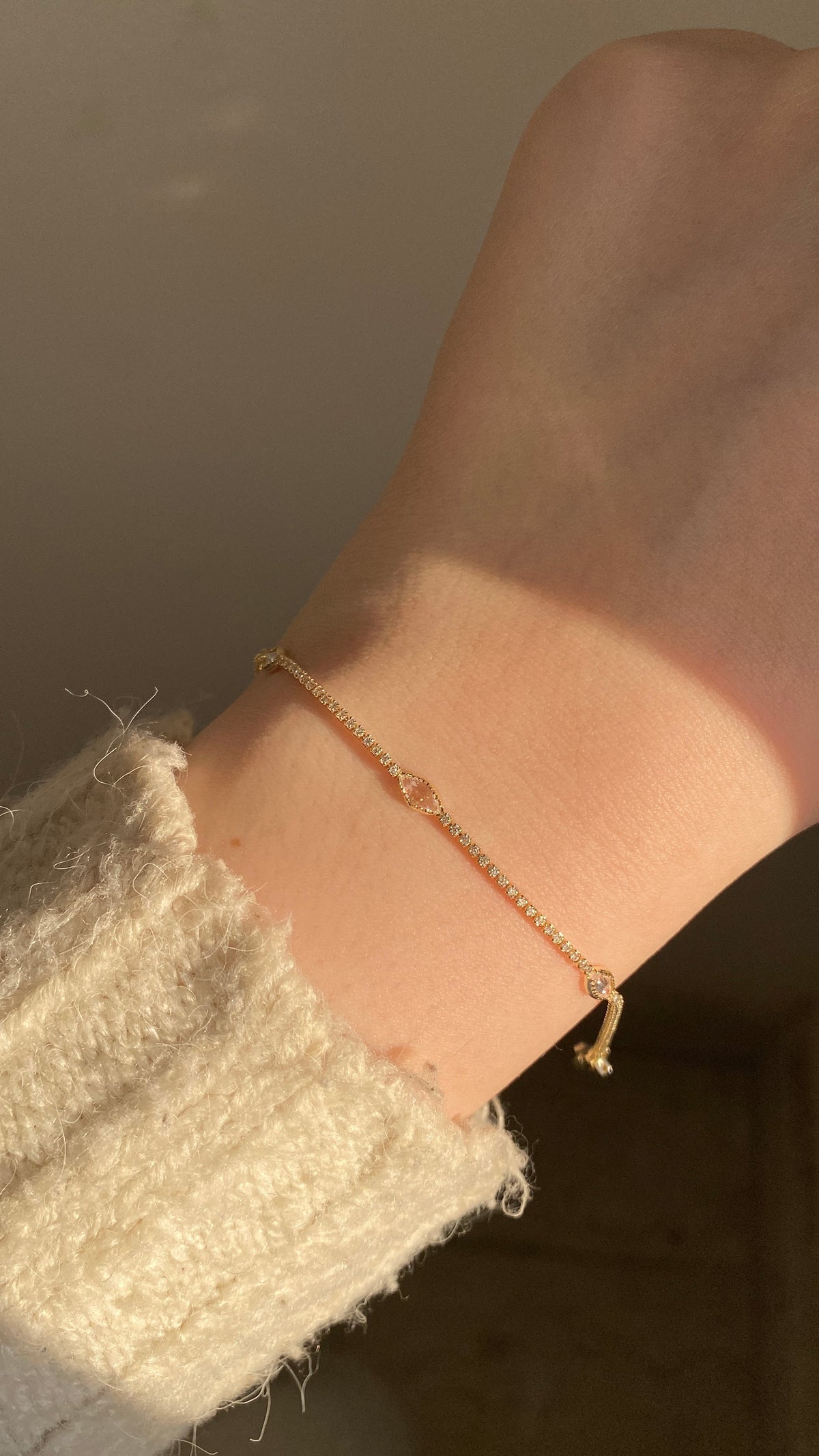 Oval tennis bracelet