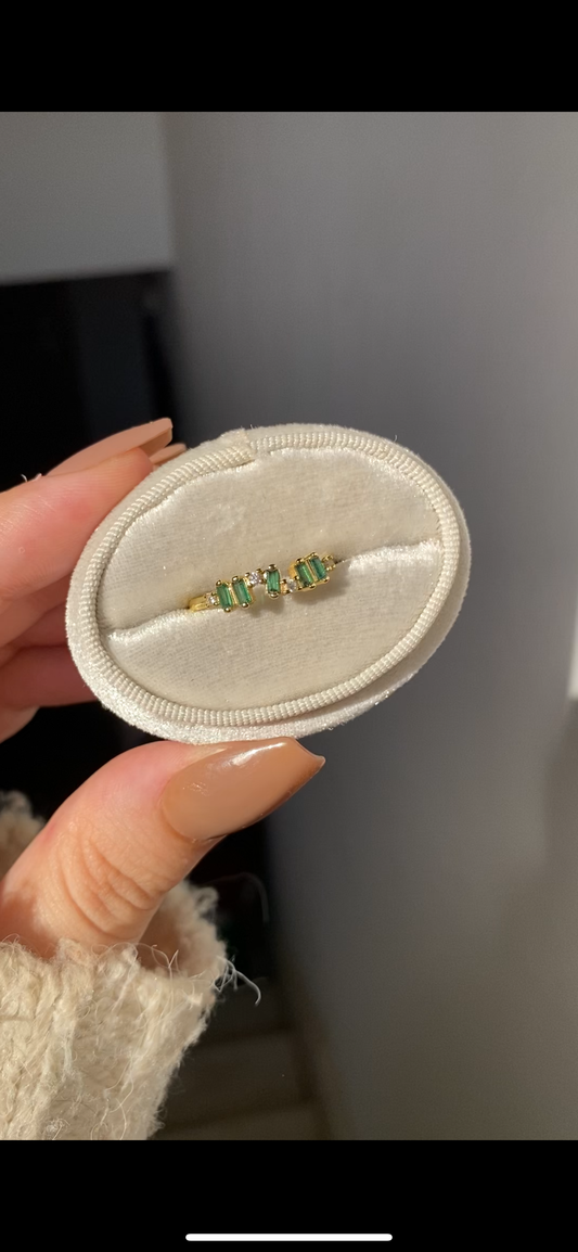 Emerald tennis ring