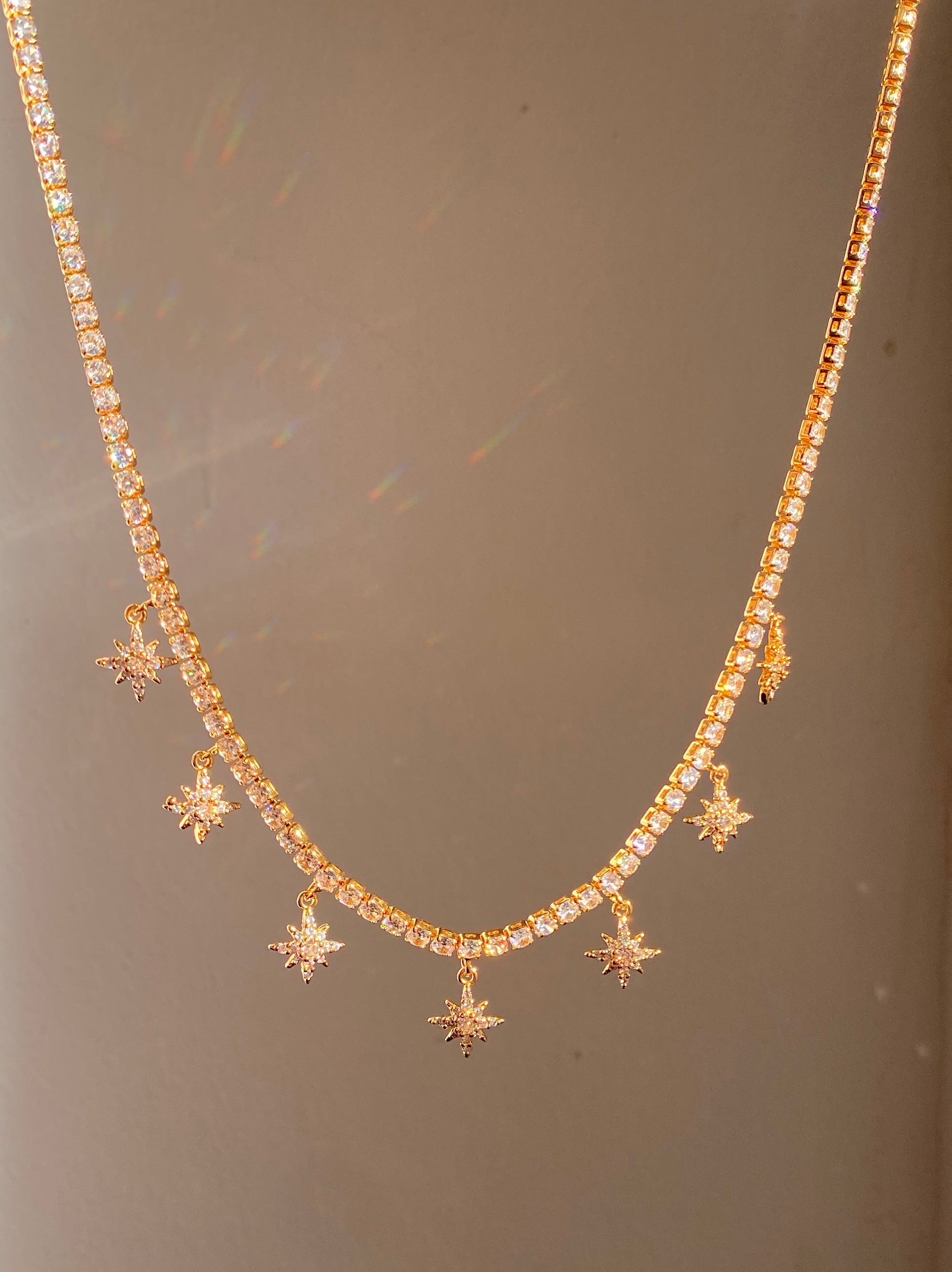 Eternity stars necklace