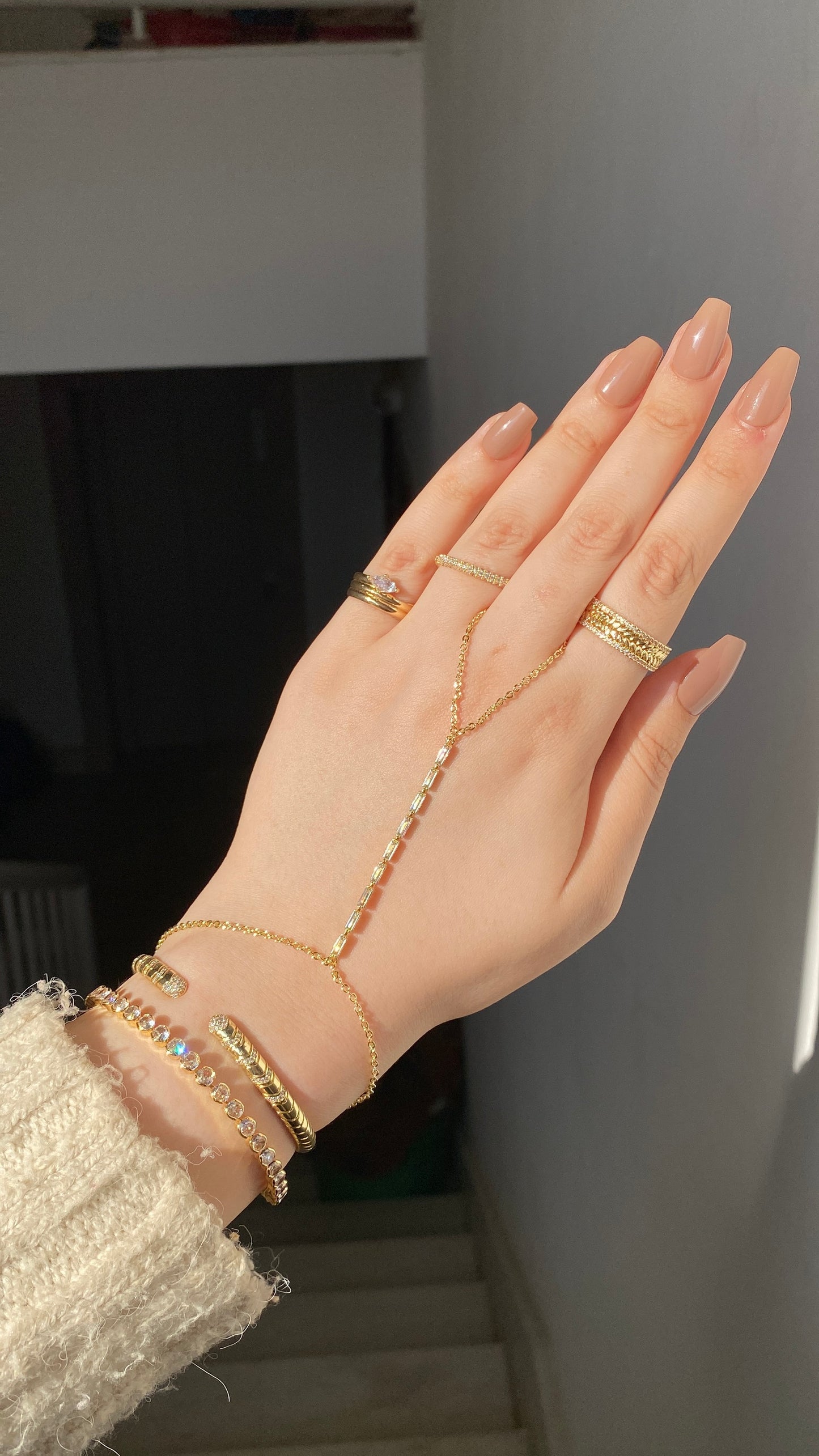 Tennis handchain stack