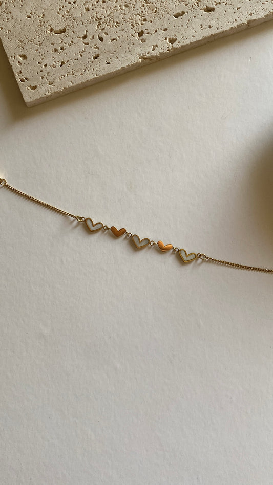 White hearts bracelet