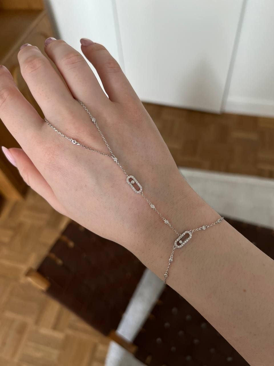 Silver messika handchain