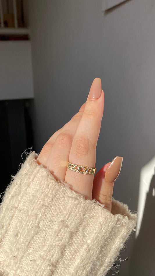 Move ring
