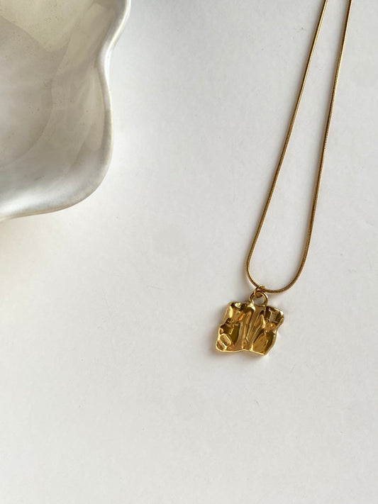 Eternity love necklace