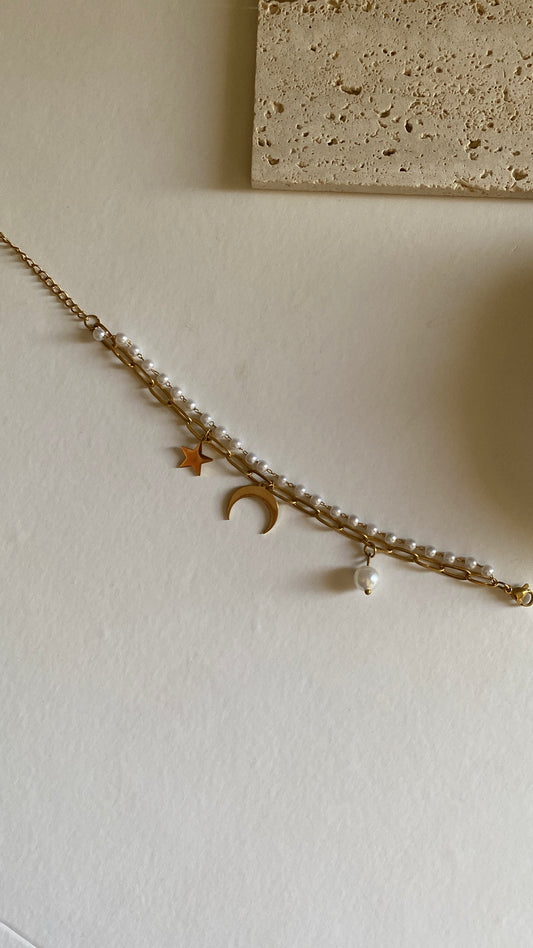 Pearly moon bracelet