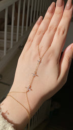 Flowers handchain