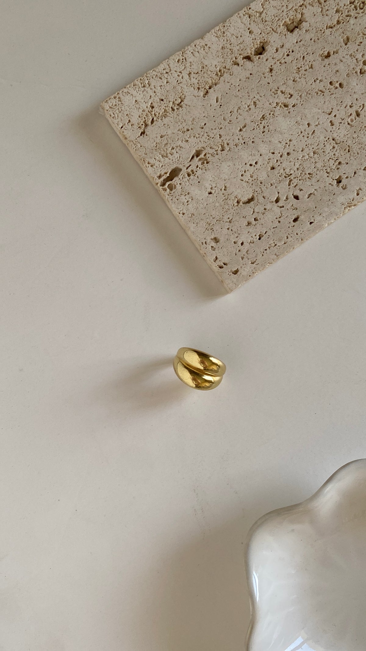 Bold double ring
