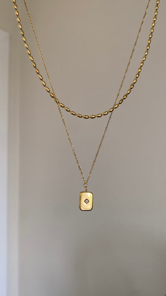 Double layer square necklace