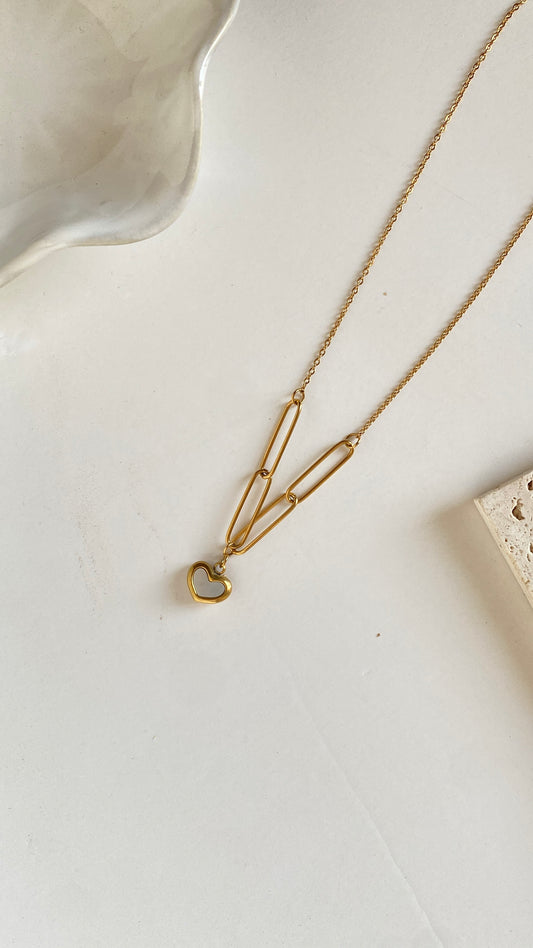 White heart necklace