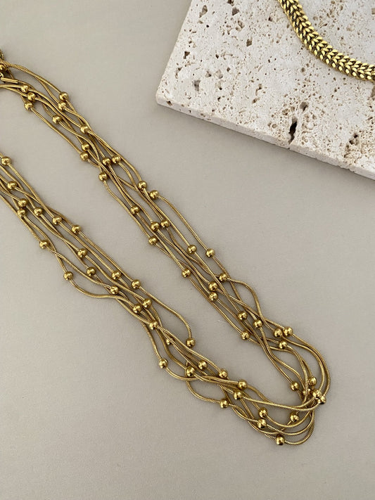Ball necklace