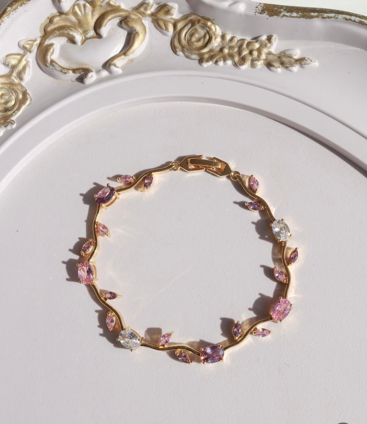 Golden tulip bracelet