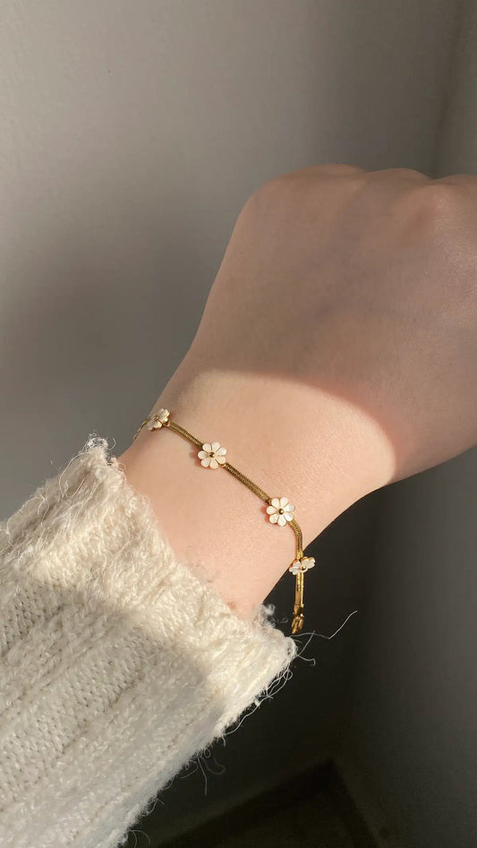 Flower herringbone bracelet