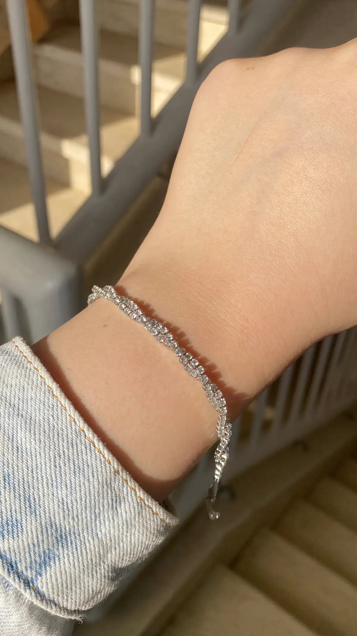 Twisted tennis bracelet