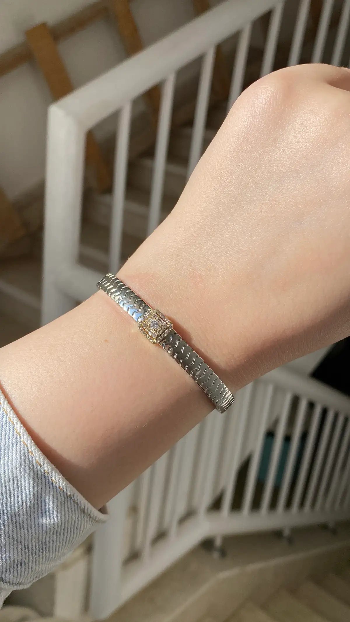 Silver shiny bangle