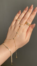 Light blue hand chain styling