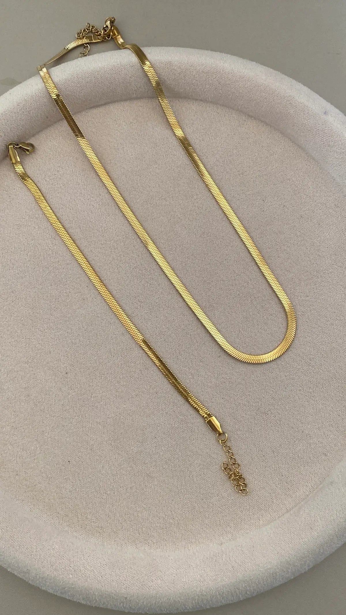 Herringe bone necklace and braclet