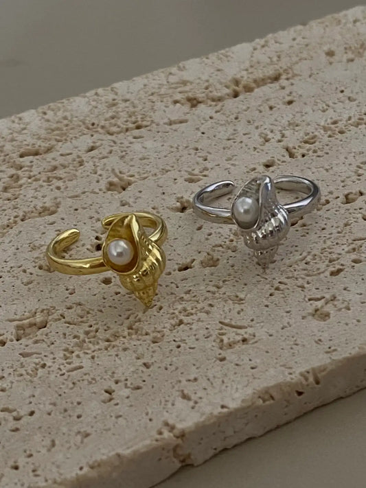 Sea shell ring