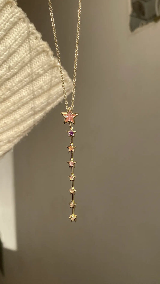 Drop star necklace