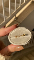 Zigzag ring