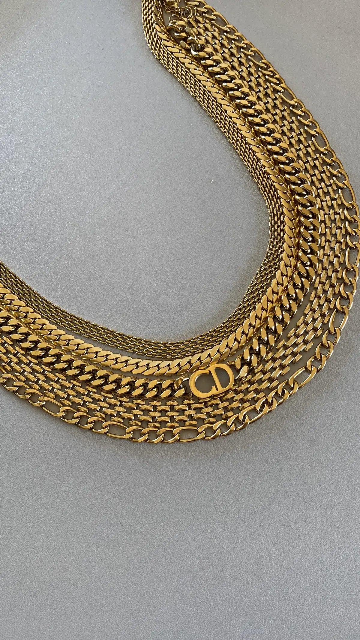 Basic necklaces