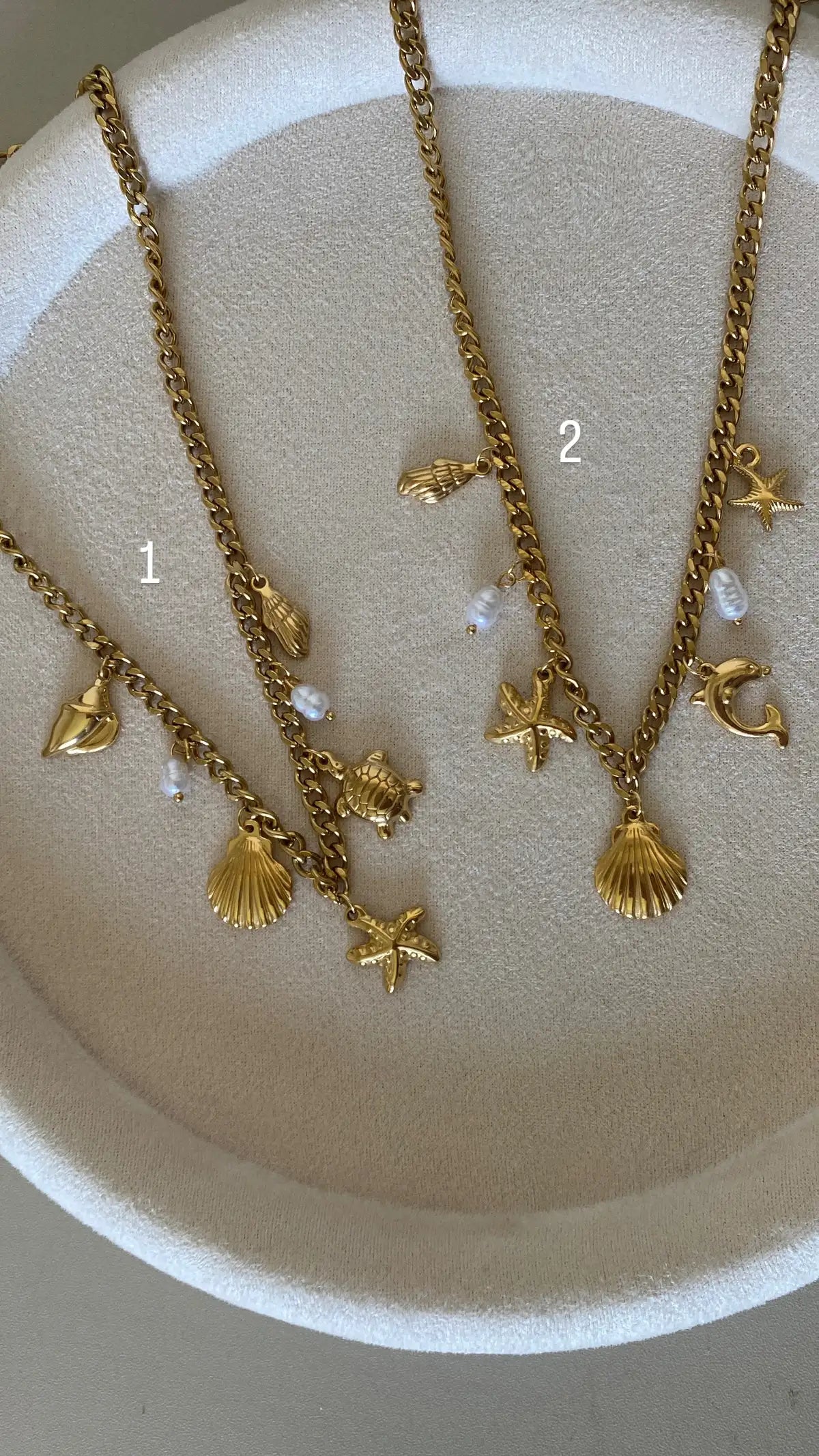 Summery pendants necklaces